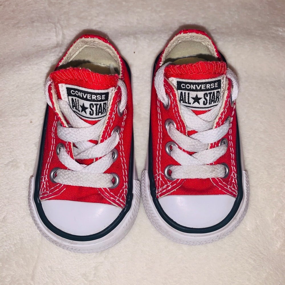 Infant Converse sz2